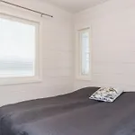Levin Ahmahovi 2b By Interhome *