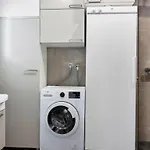 Levin Ahmahovi 2b By Interhome Levi